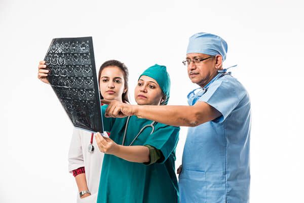 Highly Experienced Multidisciplinary Team: